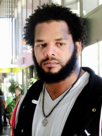 　楽天が元オリックスのペーニャを獲得することになった