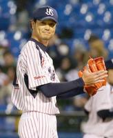 ヤクルト・新垣が移籍後初勝利