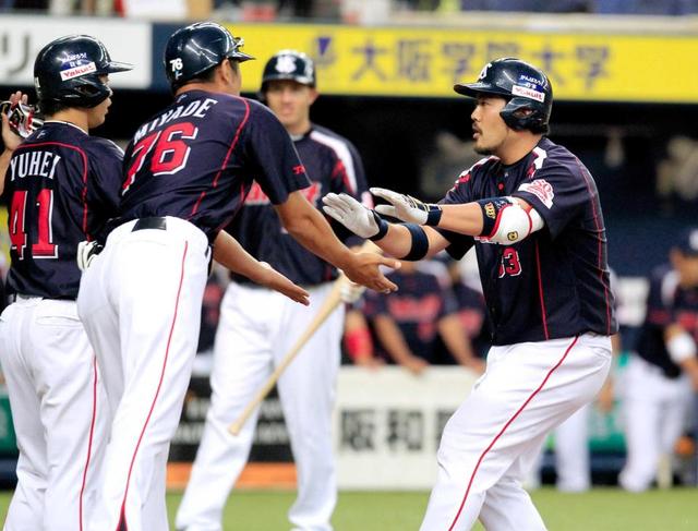 ヤクルト３連勝　畠山が独走17号３ラン