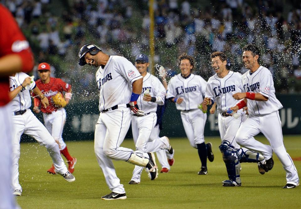 西武が今季初のサヨナラ メヒアが殊勲打 野球 デイリースポーツ Online