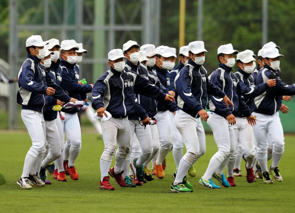 名門 大阪桐蔭 グランドコート 野球 ネイビー O ジャンパー デサント 名門 大阪桐蔭 グランドコート 野球 ネイビー O ジャンパー デサント