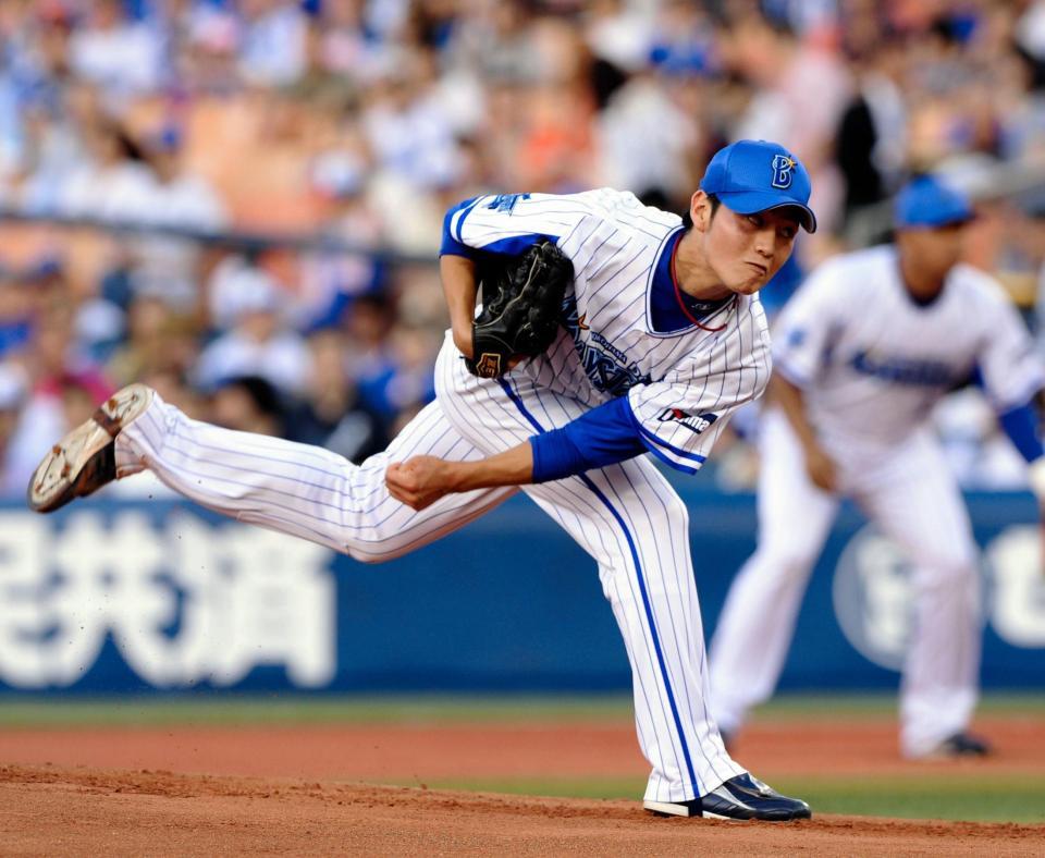 巨人相手に力投するＤｅＮＡの先発・砂田毅樹＝横浜スタジアム（撮影・開出牧）