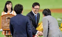 古田敦也氏らの野球殿堂入りを表彰/野球/デイリースポーツ online