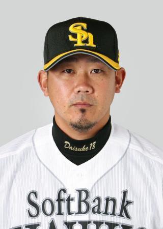 ソフトバンクの松坂が右肩手術