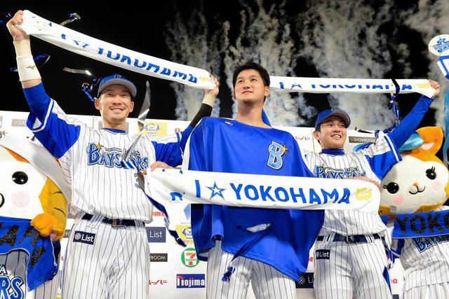 DeNA梶谷 好走塁で決勝ホーム