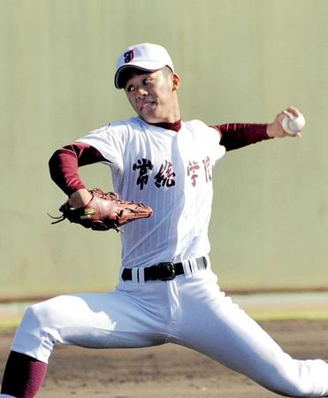 　２試合連続完投し、チームを４強入りに導いた常総学院・鈴木