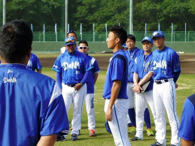 ＤｅＮＡ飯塚、百瀬が声出しで目標宣言