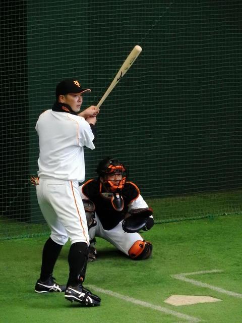 巨人・阿部　みっちり６時間トレ