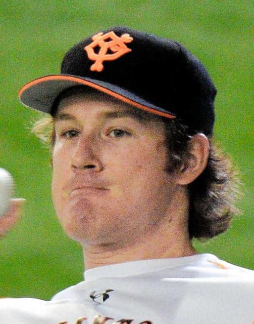 巨人・マイコラス 右肩治療で一時帰国