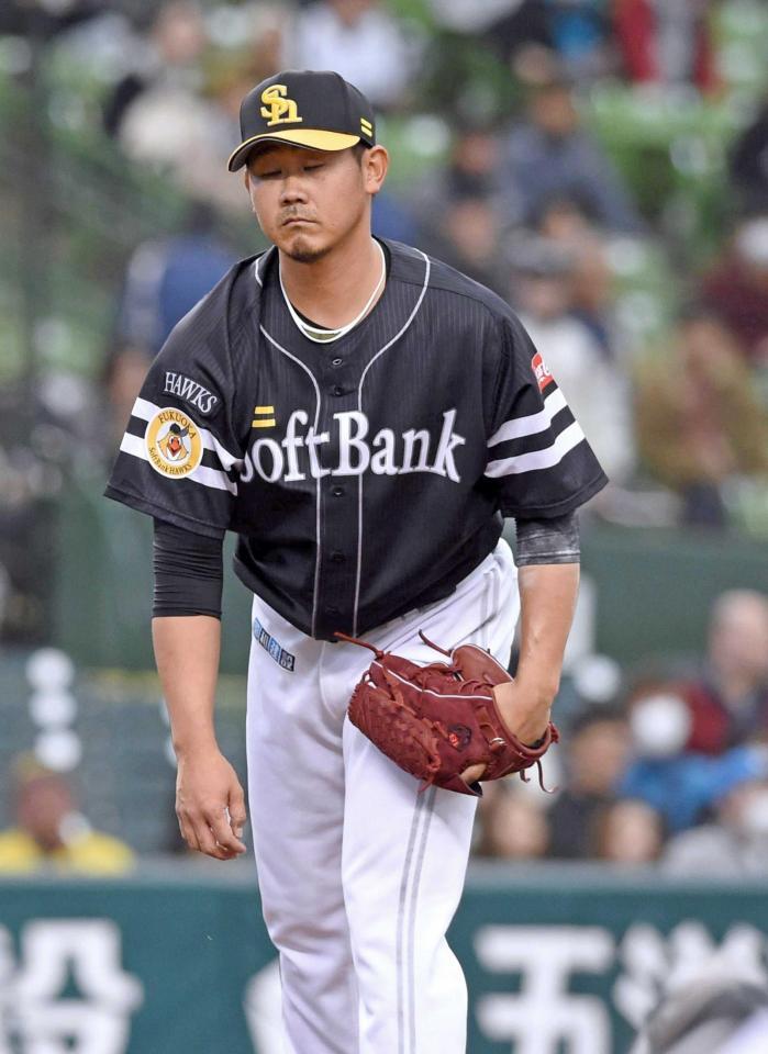 ２回、坂田に先制ソロを浴びた松坂　