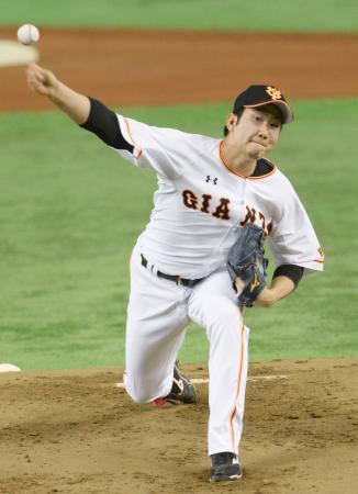 　ヤクルト戦に先発した巨人・菅野＝東京ドーム
