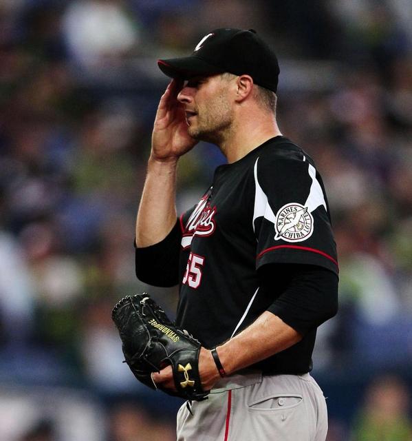 ロッテ・スタン完敗　糸井に決勝打　