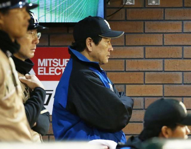 日本ハム今季初３連敗…栗山監督、苦悶