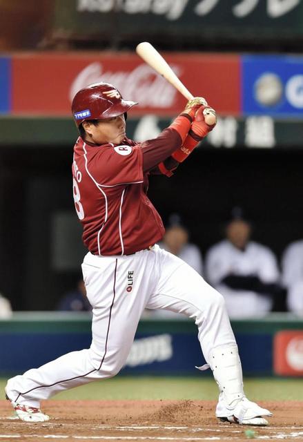 楽天　移籍の川本が初打席で同点打