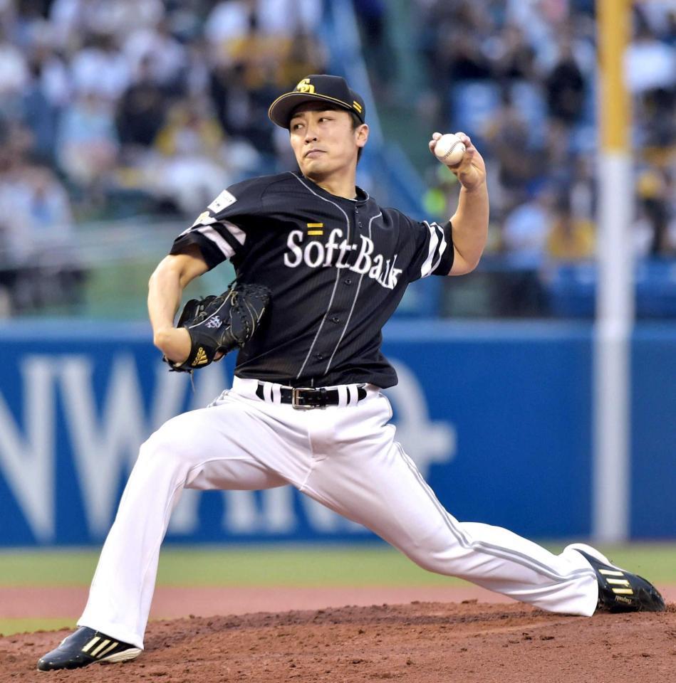 　力投する先発の和田