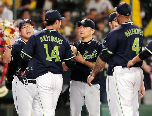 ヤクルトの石川が通算１５０勝　「これからも２００目指して腕振っていく」