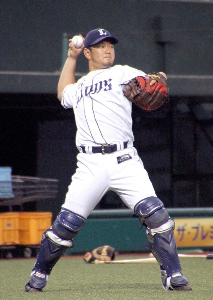 　今秋から捕手に専念して練習することになった森