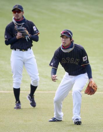 野球日本代表が強化試合前に練習 シート打撃などで調整