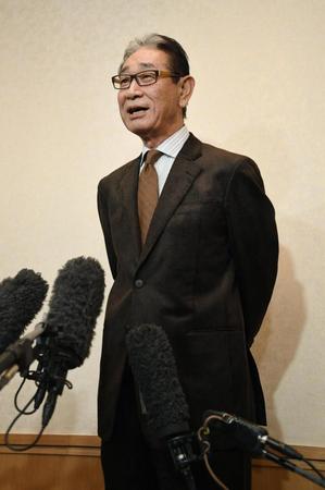 岸との初交渉を終え、入団を熱望する楽天・星野副会長