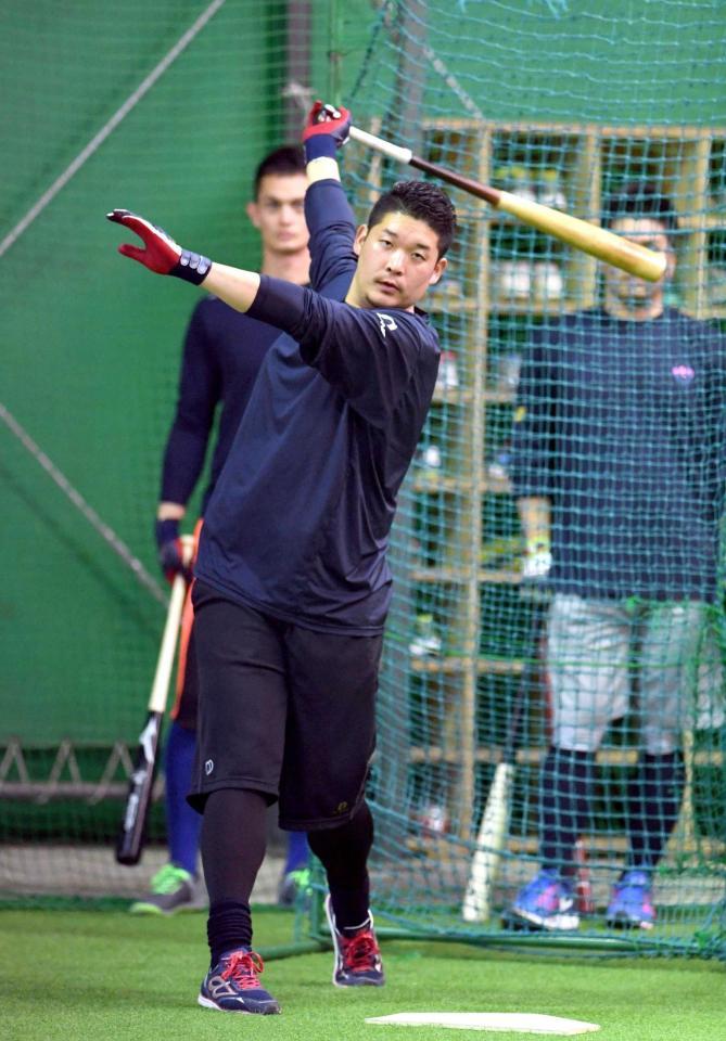 　打撃練習する筒香（撮影・山口登）