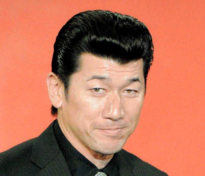 母校のセンバツ出場を祝福した三浦大輔氏