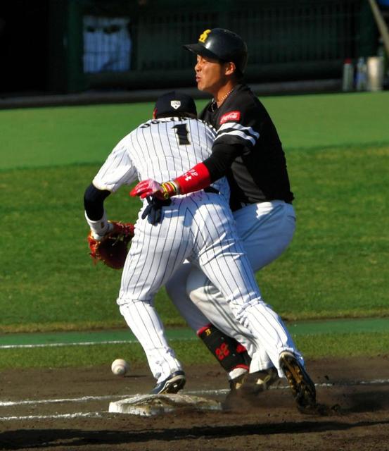 侍ジャパンの内川が負傷交代 ソフトバンク選手と接触 試合後に病院へ 野球 デイリースポーツ Online