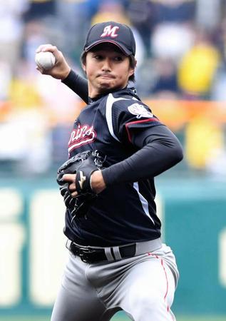 力投するロッテ・唐川侑己＝甲子園（撮影・高部洋祐）