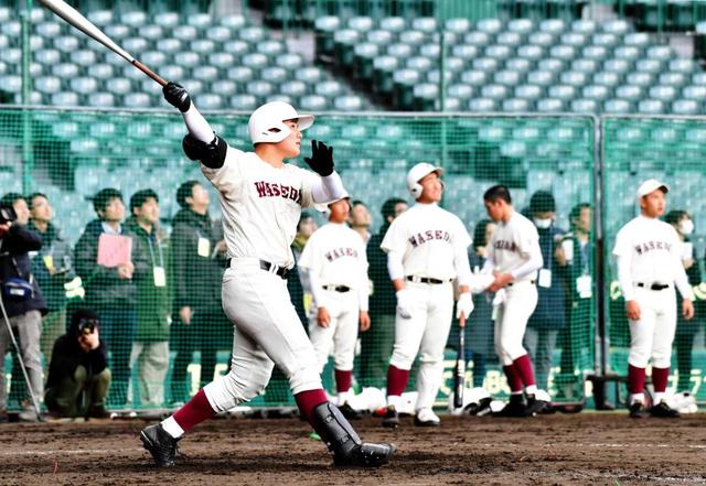 早実・清宮、聖地で１２５メートル弾　難敵・明徳戦「楽しむ」