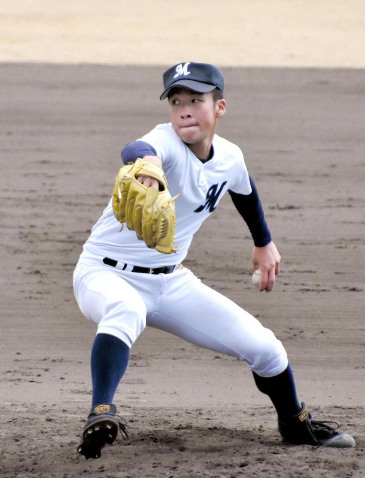 　練習試合で好投した明徳義塾のエース・北本