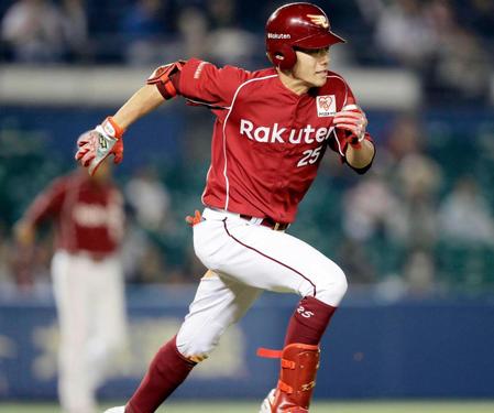 　延長１０回、好機で田中が一ゴロに倒れる