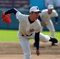 先発した日大三・桜井＝水戸市民球場（撮影・堀内翔）