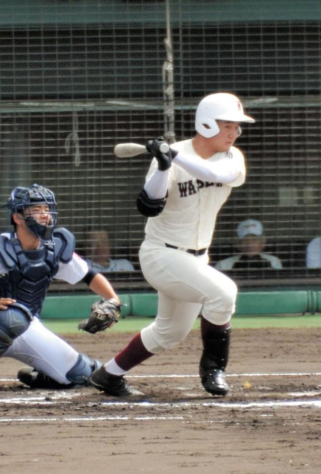 沖縄での招待試合に出場した早実・清宮