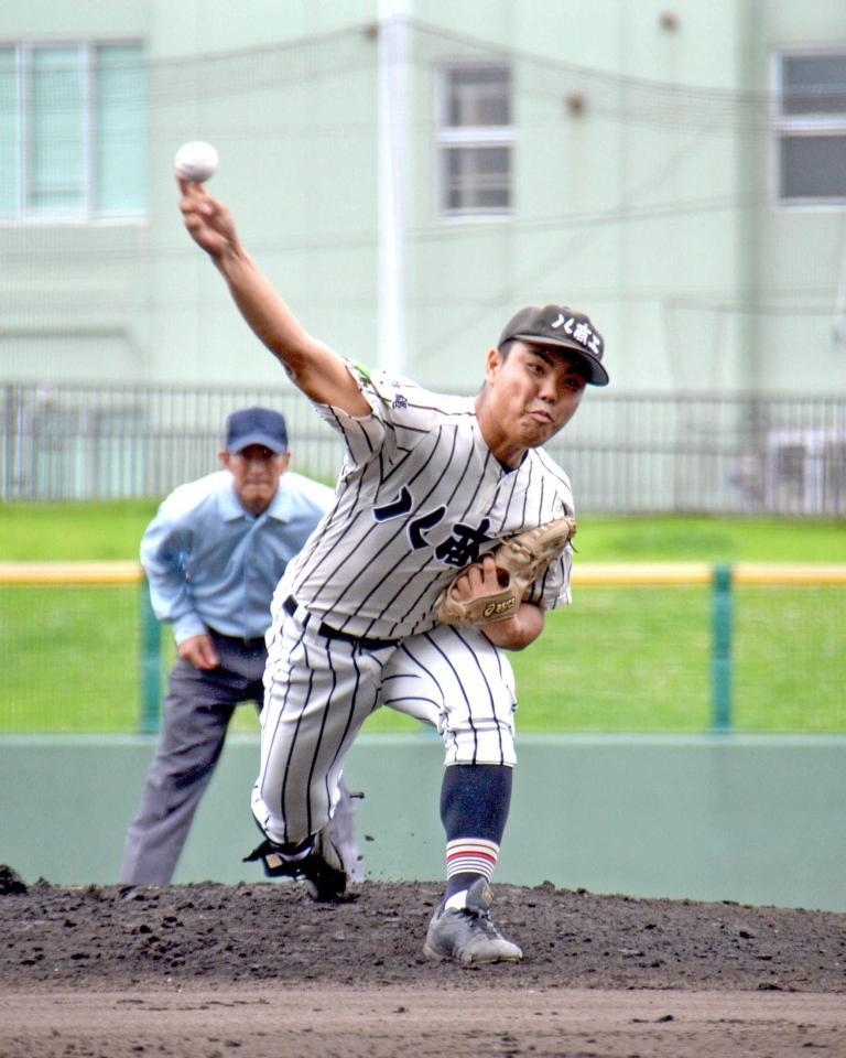 　最速１５４キロをマークした八重山商工のエース・平良