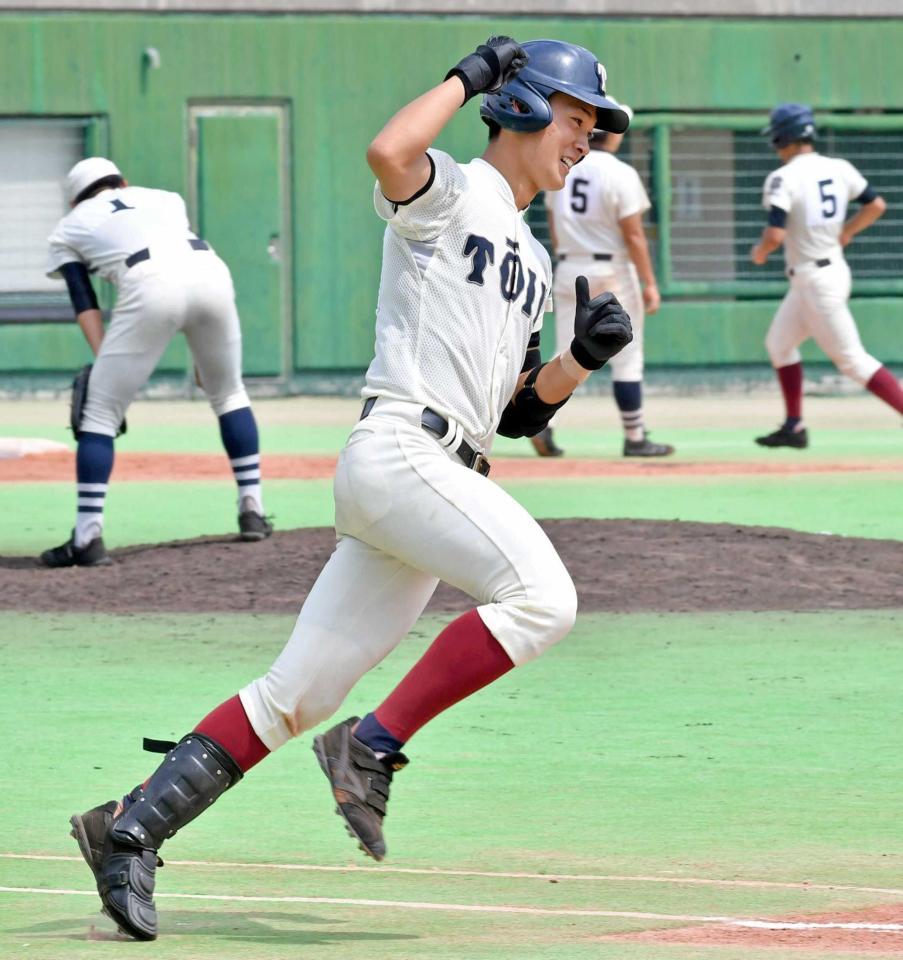 満塁本塁打を放った大阪桐蔭・山田健太内野手