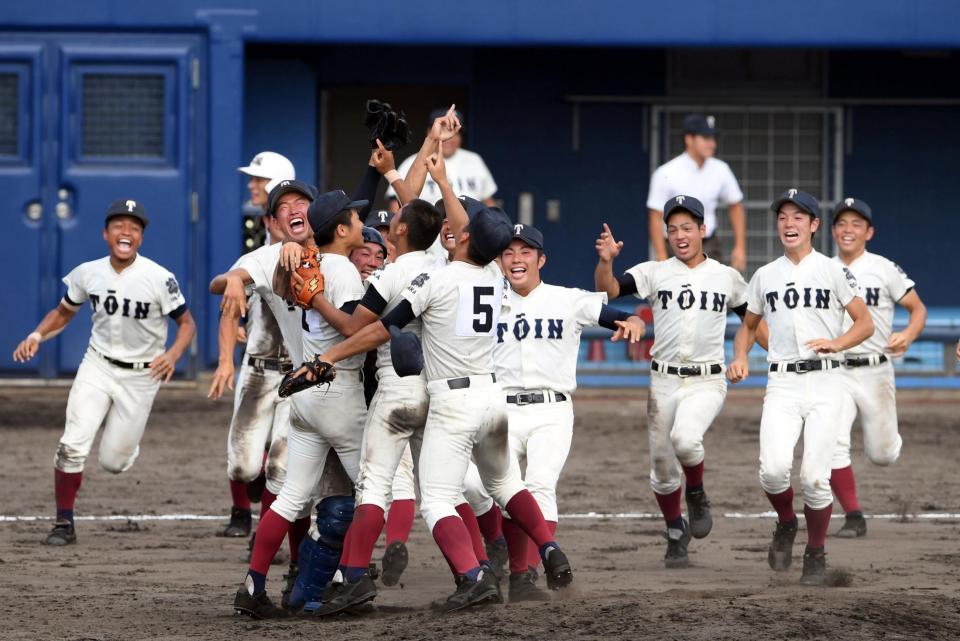 大阪桐蔭が3年ぶり9度目の夏の甲子園 史上初の2度目の春夏連覇目指す/野球/デイリースポーツ online 大阪桐蔭が3年ぶり9度目の夏の甲子園 史上初の2度目の春夏連覇目指す/野球/デイリースポーツ online