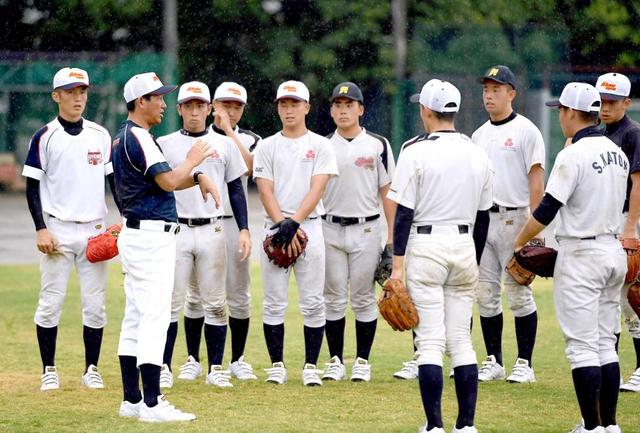 彦根東、一夜限り勉強禁止　聖地初勝利に秀才軍団野球モード