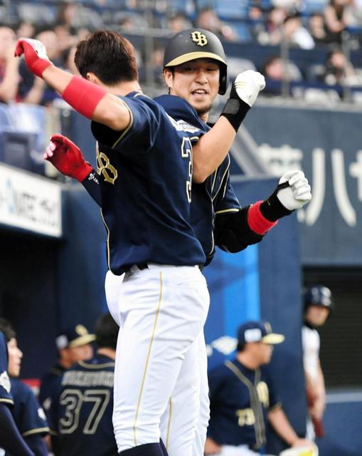 夏男や!! オリックス・中島豪快V弾