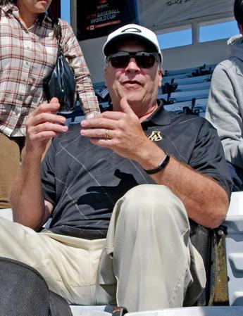 　Ｕ－１８高校日本代表・清宮の素質を高く評価した日本ハムのウインタース駐米スカウト