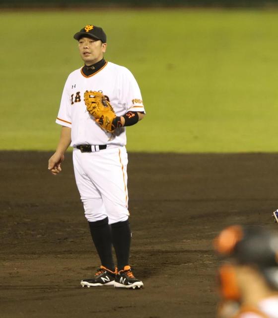 巨人・阿部　自打球直撃で途中交代　高橋監督「普通ではない」