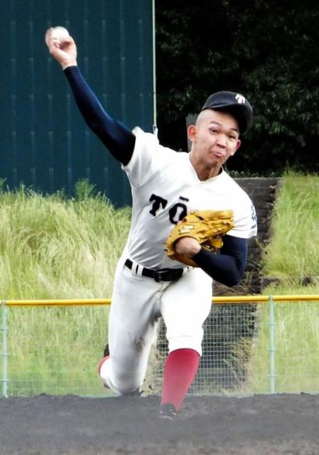 大阪桐蔭、４年連続の４強進出　平日開催に観衆集まる　秋季大阪大会