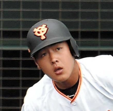 巨人岡本、来季へ三塁再転向「来年はずっと１軍に」