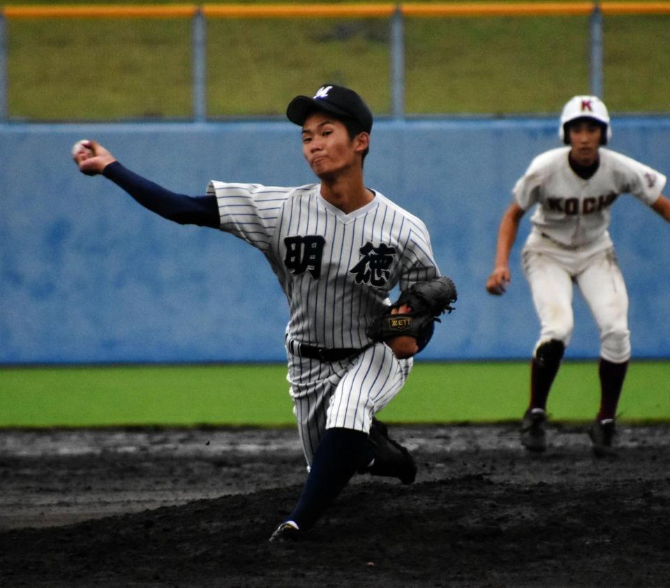 ６安打１失点の好投でチームを優勝に導いた明徳義塾・市川