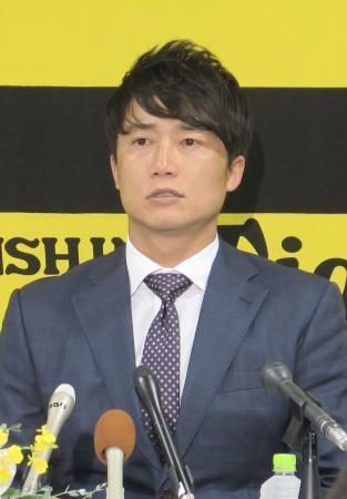 阪神引退の安藤、新井両氏が会見　来季２軍育成コーチ就任で抱負