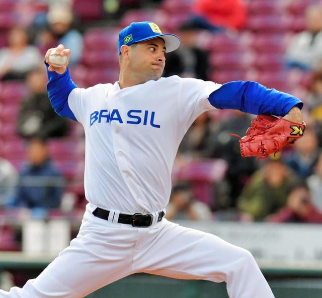 日本ハム通訳のフェルナンデス投手がアピール投 ブラジル代表ユニで参加 野球 デイリースポーツ Online 日本ハム通訳のフェルナンデス投手がアピール投 ブラジル代表ユニで参加 野球 デイリースポーツ Online