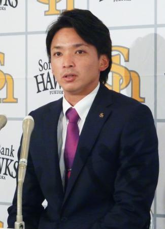 ソフトバンク東浜は２・５倍増 パ・リーグ最多１６勝