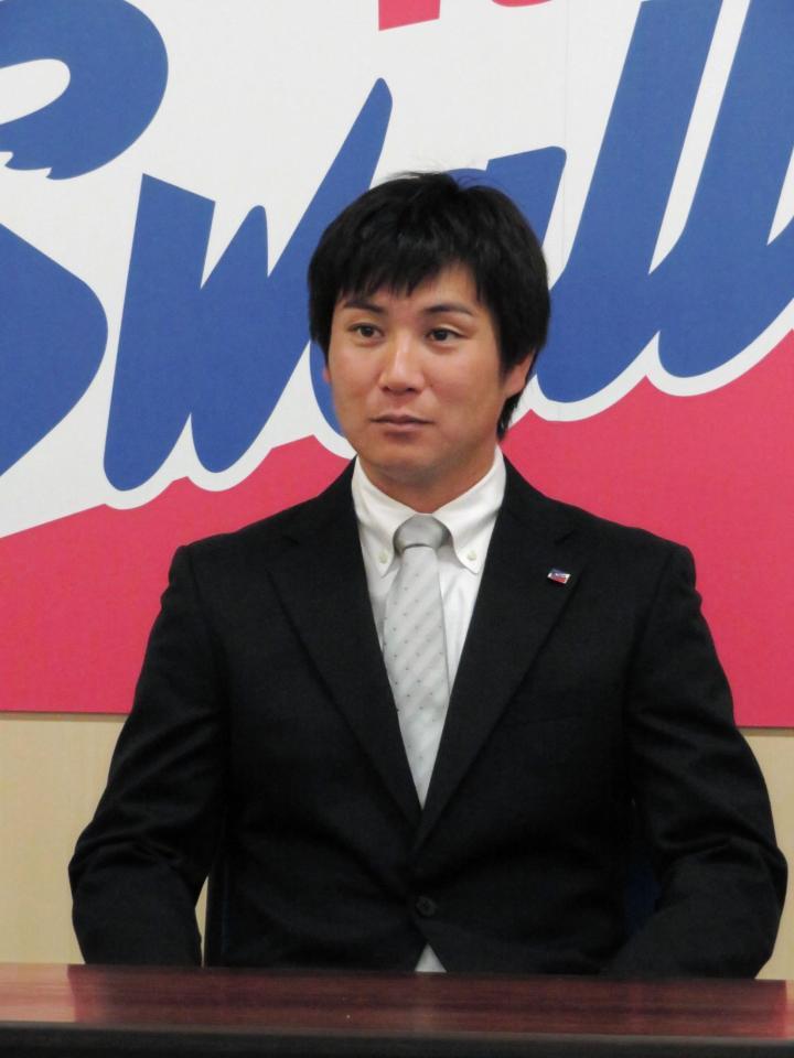 ヤクルト川端選手モデルか、
使用してた物 ヤクルト川端、今季限りで引退へ 2015年に首位打者、最多安打（共同