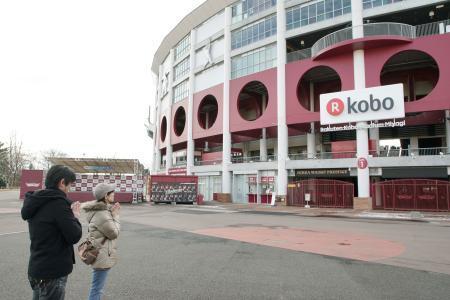 被災地東北から星野仙一氏を惜しむ声 球場に手を合わす人も