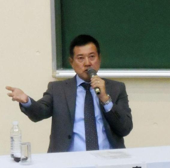 客員教授を務める国際武道大で講義を行った巨人・原辰徳球団特別顧問