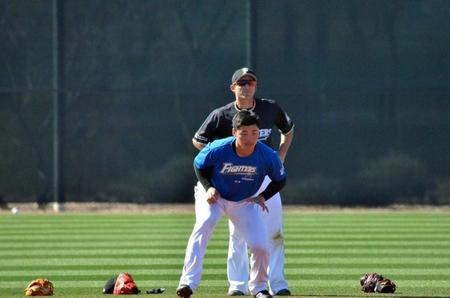 　清宮（前）と杉谷（後）