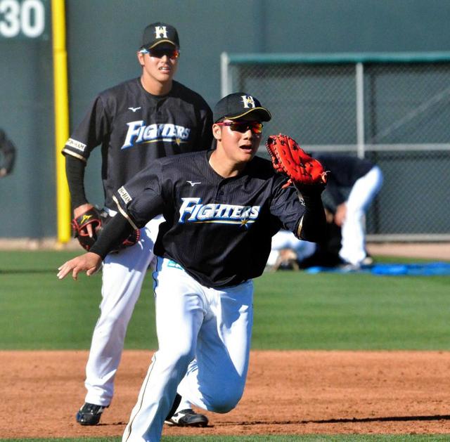 日本ハム・ドラ１清宮 右手親指痛も実戦デビューへ　栗山監督「やってもらう」